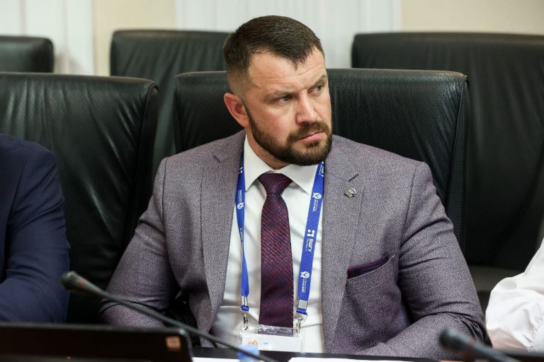 Квачук Сергей Анатольевич.